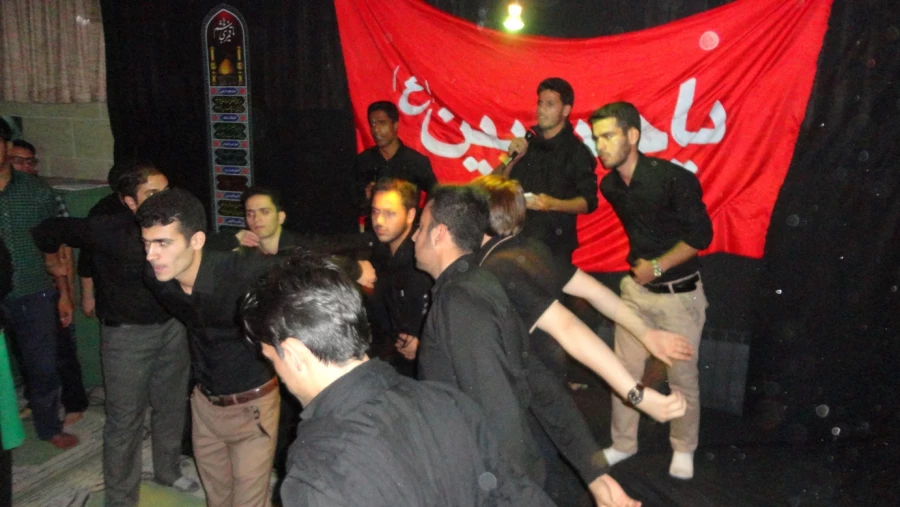 مراسم عزاداری سید و سالار شهیدان حضرت اباعبدالله الحسین با حضور دانشجویان مرکز