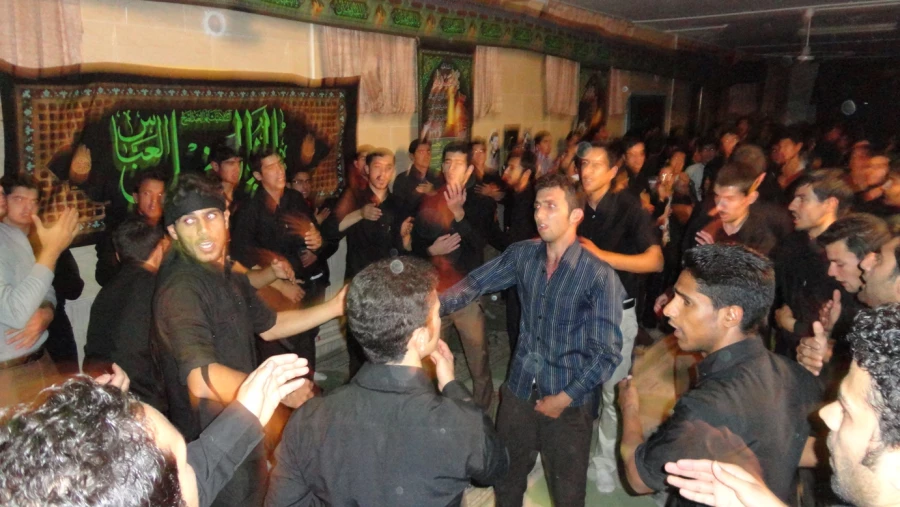 مراسم عزاداری سید و سالار شهیدان حضرت اباعبدالله الحسین با حضور دانشجویان مرکز