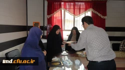 تجلیل از کارکنان خواهر دانشکده دانشور