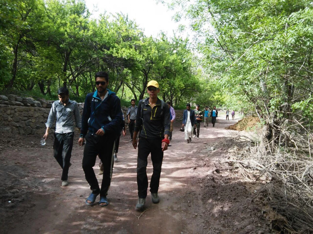 کوهپیمایی دانشجویان