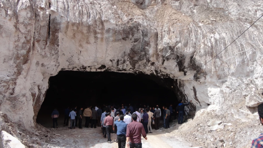 بازدید از معدن فیروزه