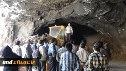 بازدید دانشجویان کارشناسی علوم تجربی و آموزش ابتدائی از معادن فیروزه و نمک و گچ 2