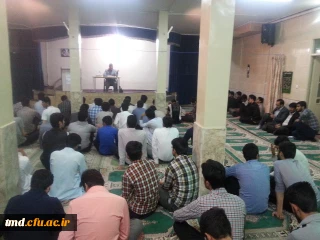 بمناسبت هفته خوابگاهها برگزار شد: 
برگزاری جلسه با دانشجویان ساکن در خوابگاه