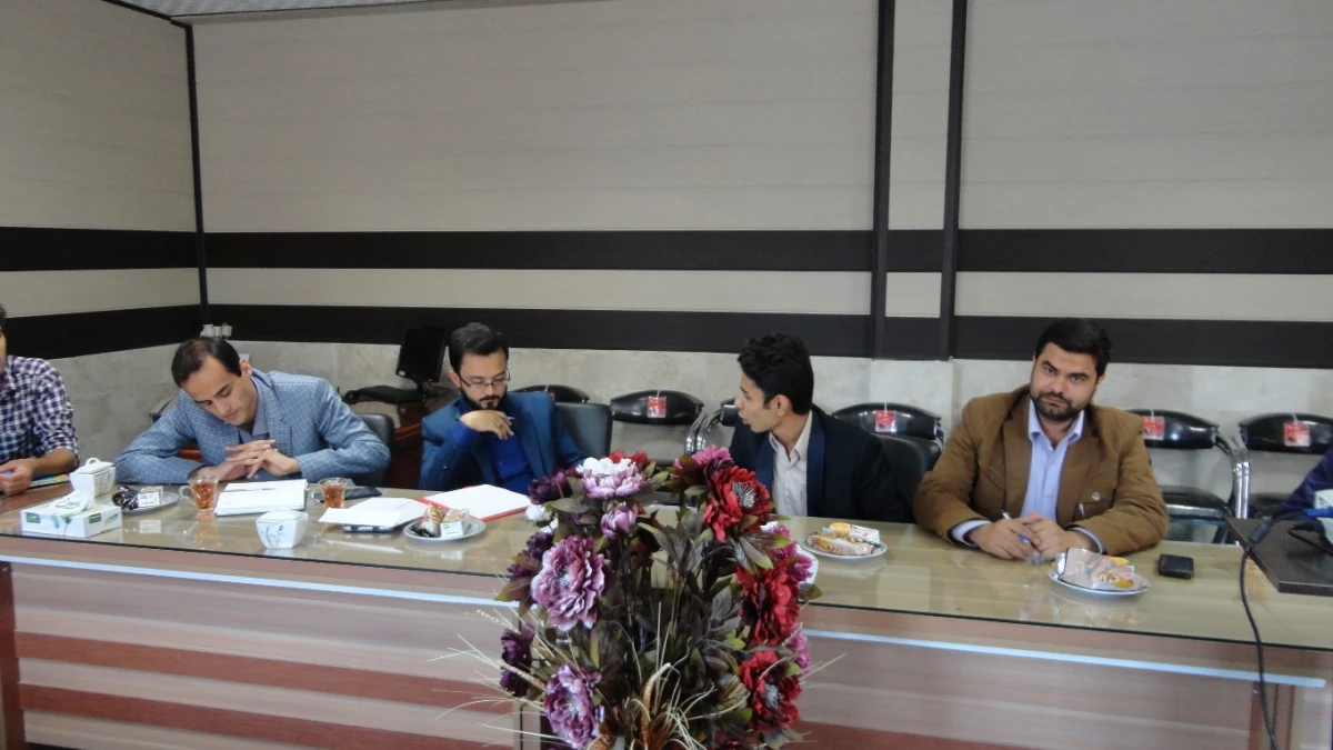 مشاوران جوان