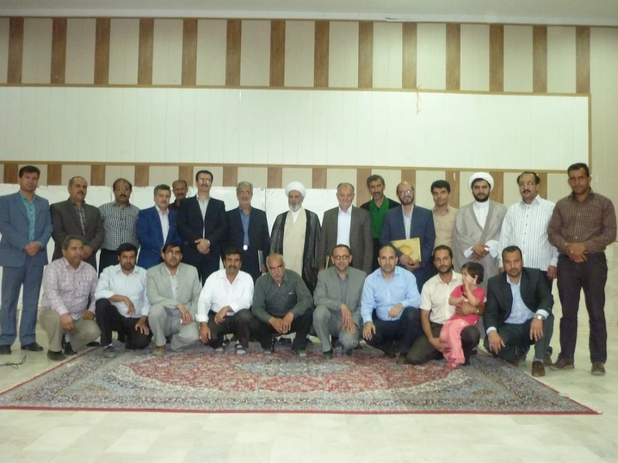 همزمان با روز نیمه شعبان برگزار شد : 
تکریم روسای مراکزتربیت معلم ازابتدای تاسیس تا کنون و تجلیل از خانواده های محترم کارکنان مرکز دانشور 3