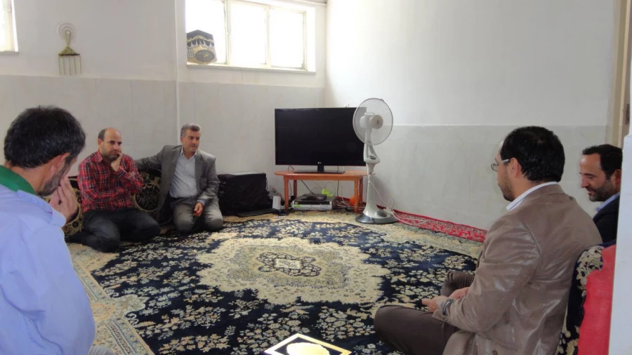 حضور در منزل آزاده سرافراز آقای سجادی مقدم