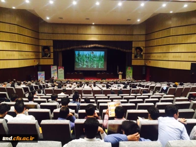 حضور دانشجویان در همایش امنیت  غذایی  در فرهنگسرای سیمرغ