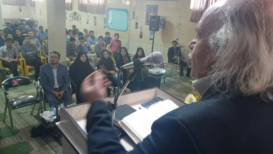 محفل ادبی به مناسبت روز جهانی حافظ