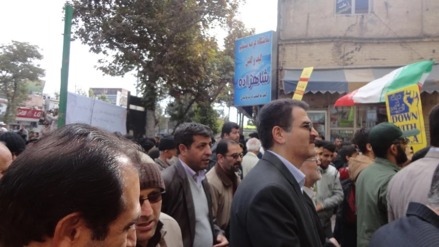 حضور در راهپیمایی 13 آبان