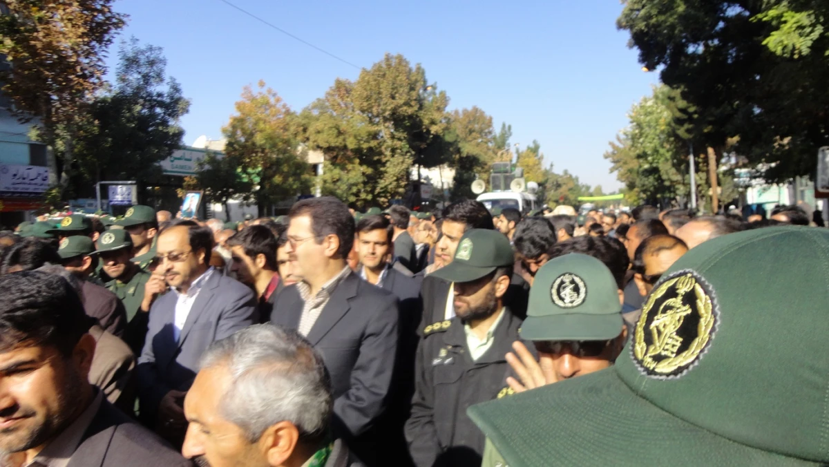 تشییع پیکر پاک شهید مدافع حرم شهید عزیز آبادی