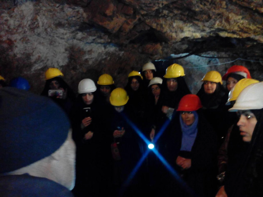 بازدید از معدن فیروزه