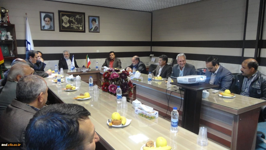 حضور دکتر مروی رئیس کمیسیون انرژی مجلس در محل مرکز دانشور