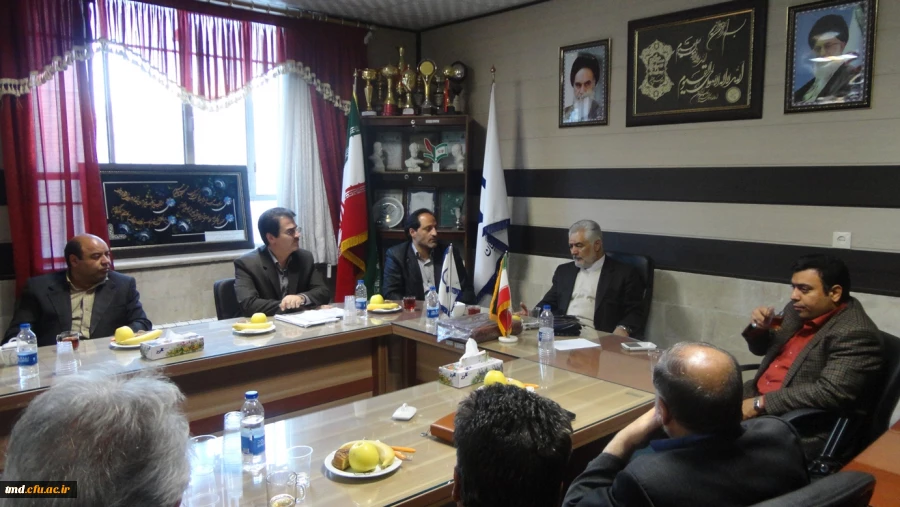 حضور دکتر مروی رئیس کمیسیون انرژی مجلس در محل مرکز دانشور