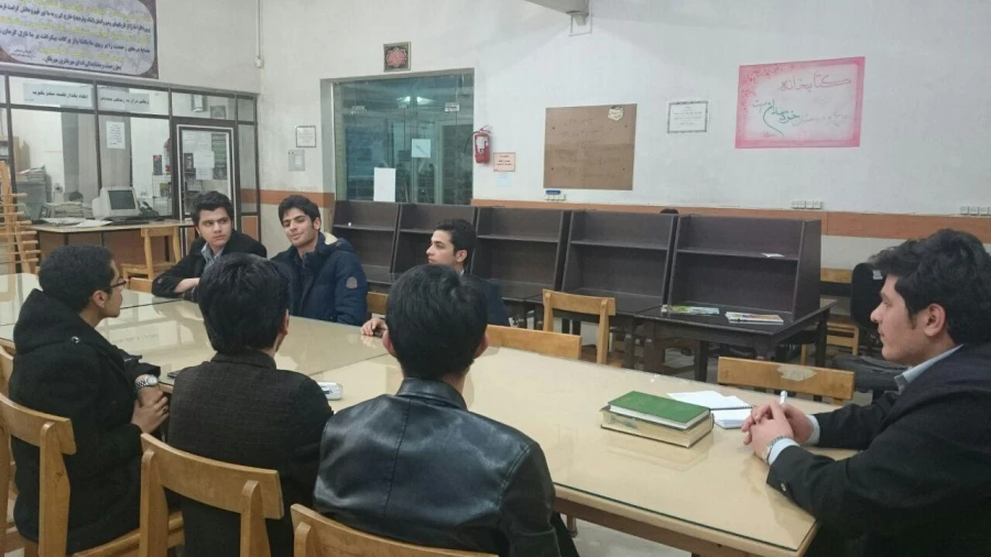 جلسه کانون شعر و ادب ترنم