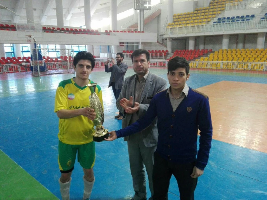 گزارض مسابقات ورزشی دانشجویان 8