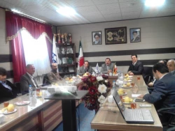 بازدید دکتر خاکی از مرکز آموزش عالی دانشور