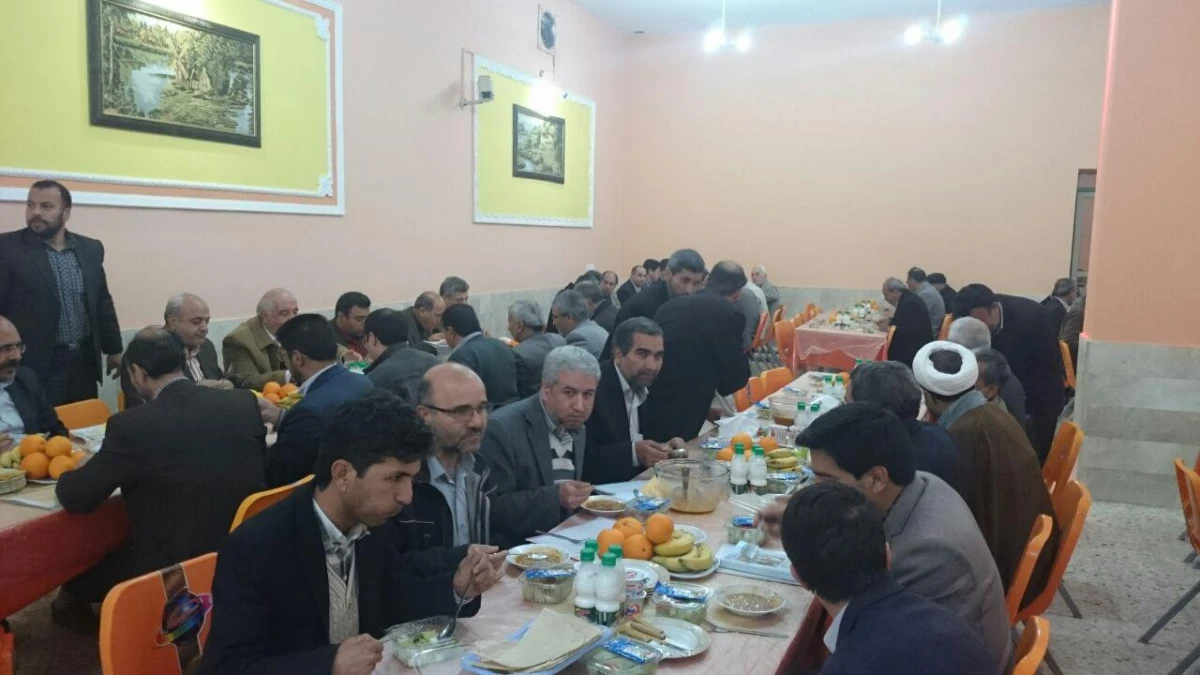 جلسه هم اندیشی اساتید