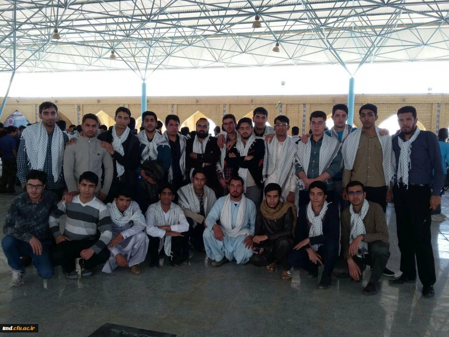 حضور دانشجویان در منطقه شلمچه ( اردوی راهیان نور)