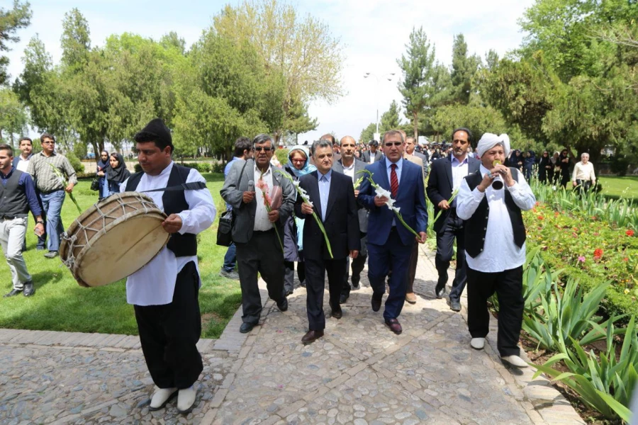 روز ملی عطار نیشابوری