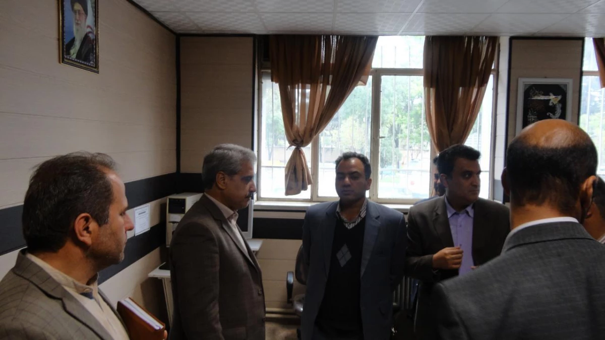 بازدید کارشناسان سازمان مرکزی از مرکز دانشور