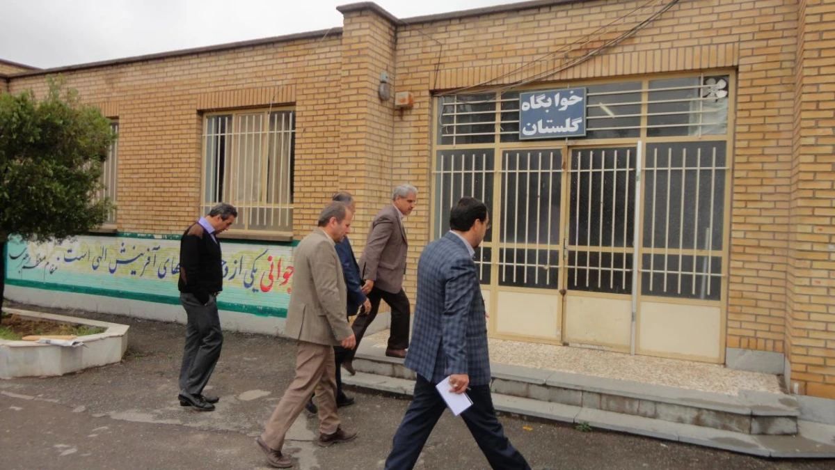 بازدید کارشناسان سازمان مرکزی از مرکز دانشور