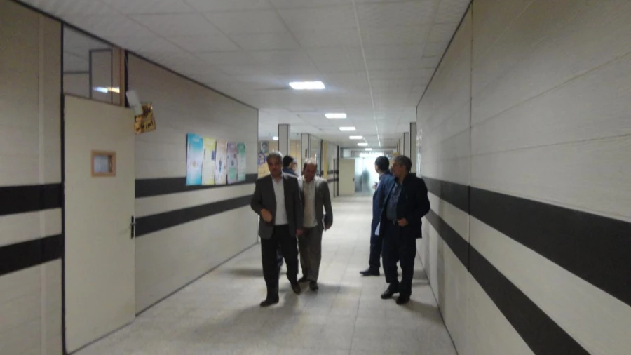 بازدید کارشناسان سازمان مرکزی از مرکز دانشور