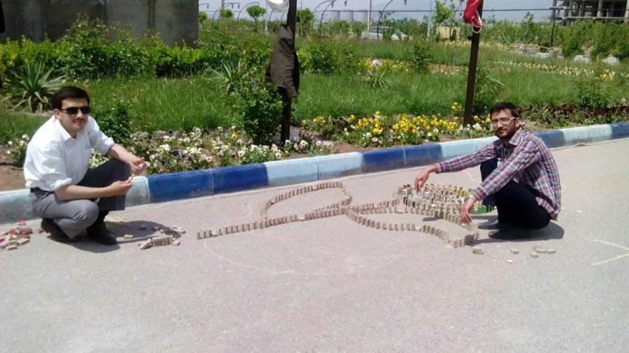 قهرمانی دانشجویان مرکز دانشور در مسابقات دومینو ( دانشگاه نیشابور)