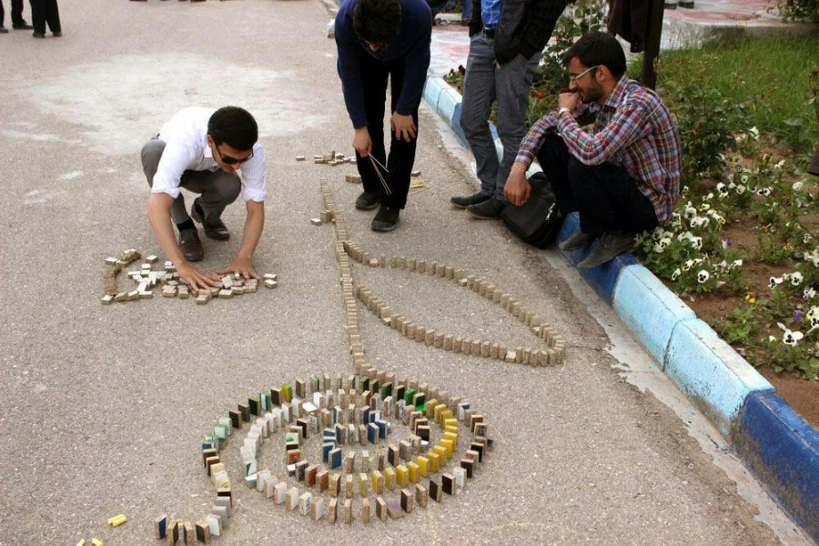 قهرمانی دانشجویان مرکز دانشور در مسابقات دومینو ( دانشگاه نیشابور)