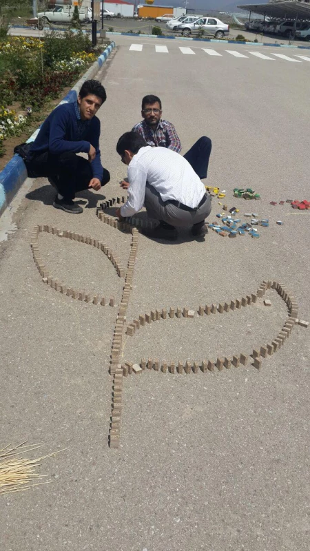 قهرمانی دانشجویان مرکز دانشور در مسابقات دومینو ( دانشگاه نیشابور)