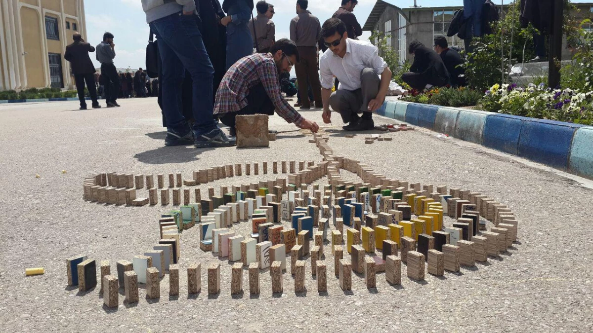 قهرمانی دانشجویان مرکز دانشور در مسابقات دومینو ( دانشگاه نیشابور)