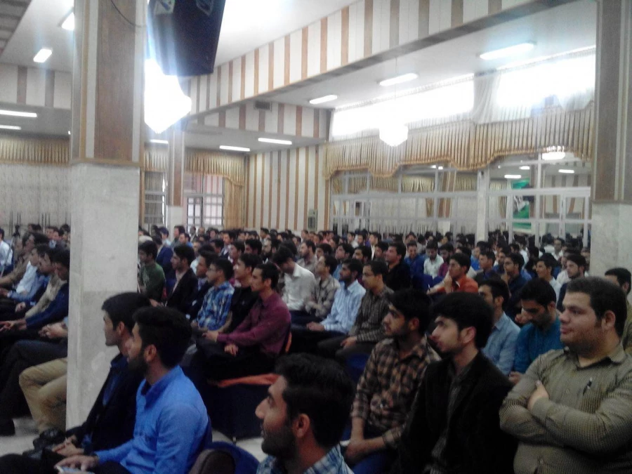 جشن تجلیل از مقام اساتید و معلمان