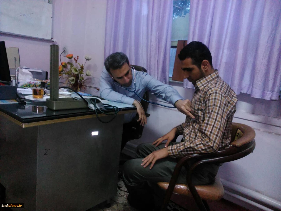 حضور پزشک در خوابگاه دانشجویی