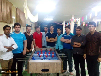 همزمان با هفته خوابگاهها انجام شد : 
برگزاری مسابقات فوتبال دستی در محیط خوابگاهی با حضور دانشجویان