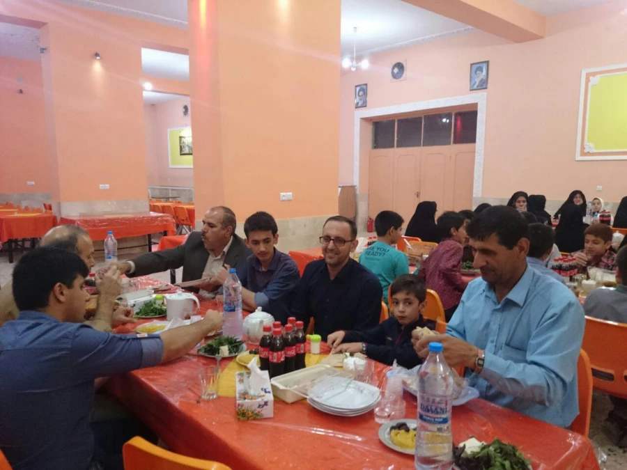 مراسم افطاری