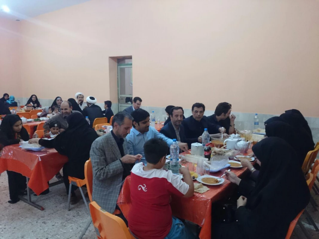 مراسم افطاری