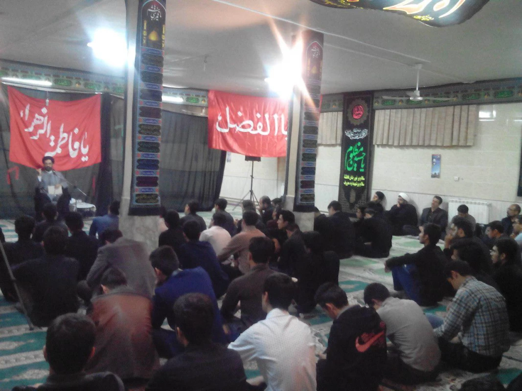 مراسم شب هشتم محرم دانشجویان دانشکده دانشور نیشابور