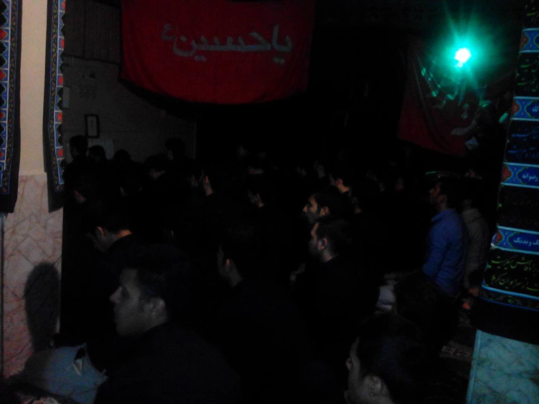 مراسم شب هشتم محرم دانشجویان دانشکده دانشور نیشابور