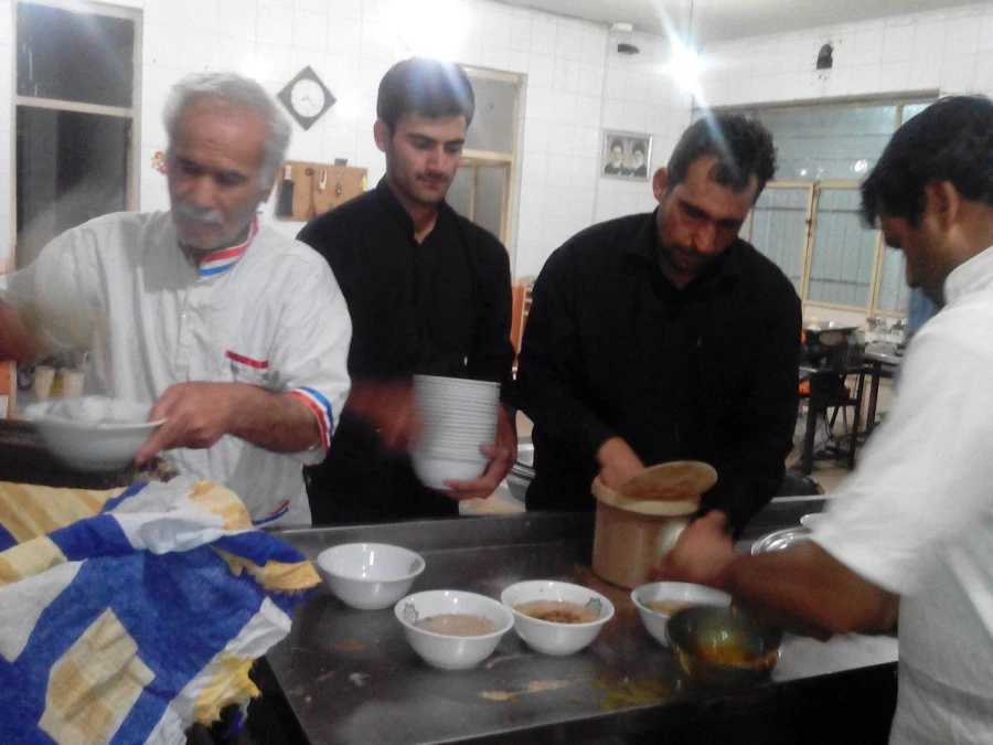 مراسم شب هشتم محرم دانشجویان دانشکده دانشور نیشابور