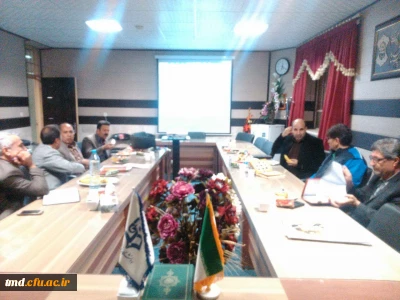 با حضور اساتید راهنمای کارورزی برگزار شد : 
سومین کارگروه کارورزی اساتید راهنمای مرکز دانشور