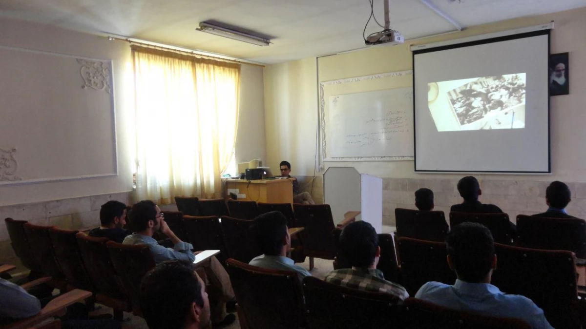 اکران فیلم مستند آقای نخست وزیر