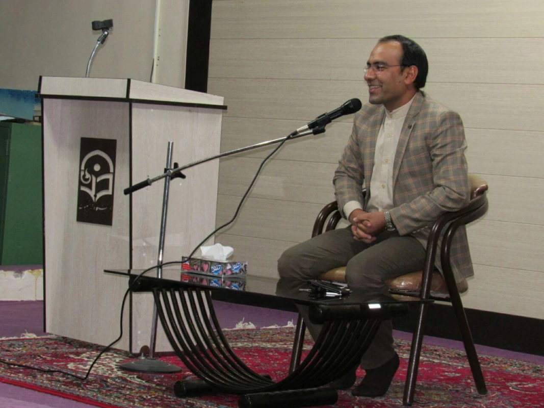 جلسه آموزش های پیش از ازدواج