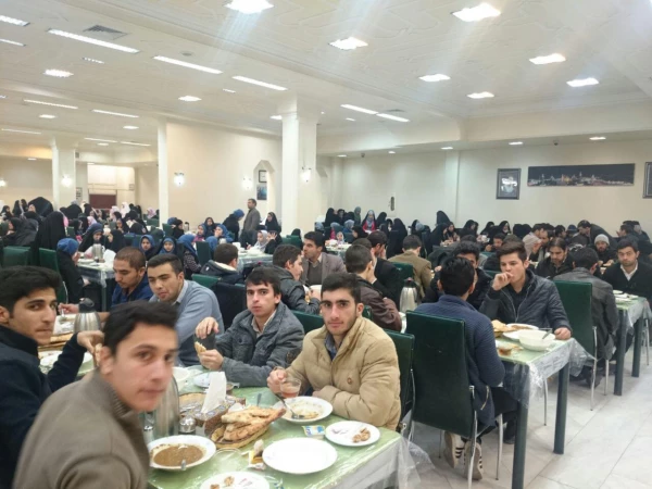 تشرف دانشجویان به حرم رضوی