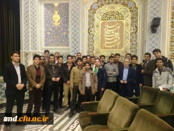 بازدید از کتابخانه