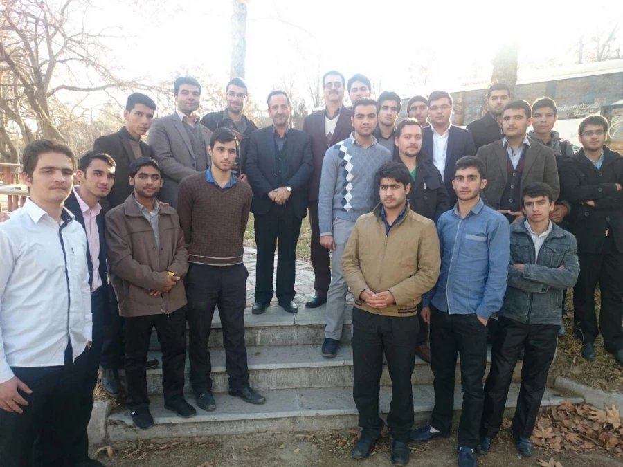 حضور دانشجویان در پردیس بهشتی مشهد