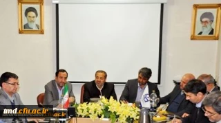 در شورای معاونین اداره کل آموزش و پرورش خراسان رضوی انجام شد : 
گزارش دکتر مجتبوی در خصوص اهم فعالیت های سه ساله اخیر دانشگاه فرهنگیان خراسان رضوی