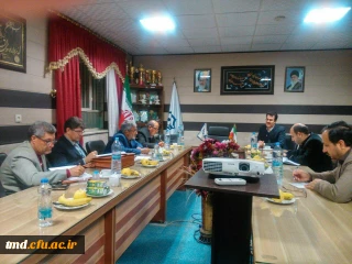 با حضور اعضای شورا ریاست ، معاون و اساتید محترم مرکز دانشور برگزار شد : 
سومین جلسه شورای مرکز دانشور