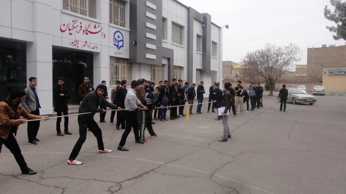 مسابقه طناب کشی