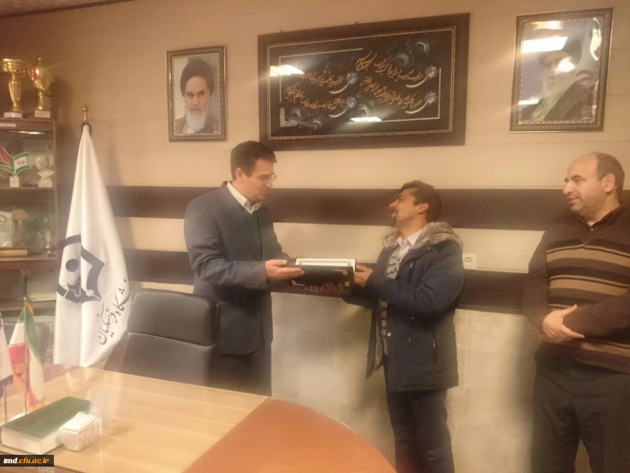 تقدیر از استاد صادقی