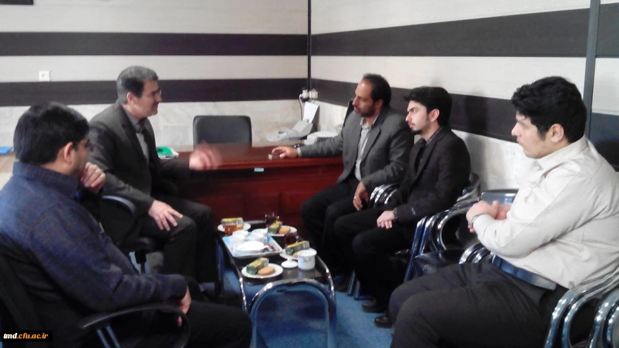 با حضور سرپرست محترم مرکز دانشور و اعضای کانون فیلم و عکس برگزار شد : 
نشست صمیمانه با ریاست محترم اداره ارشاد اسلامی شهرستان نیشابور 2