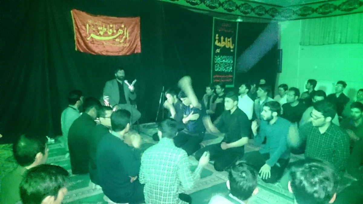 عزاداری دانشجویان در ایام فاطمیه (س)